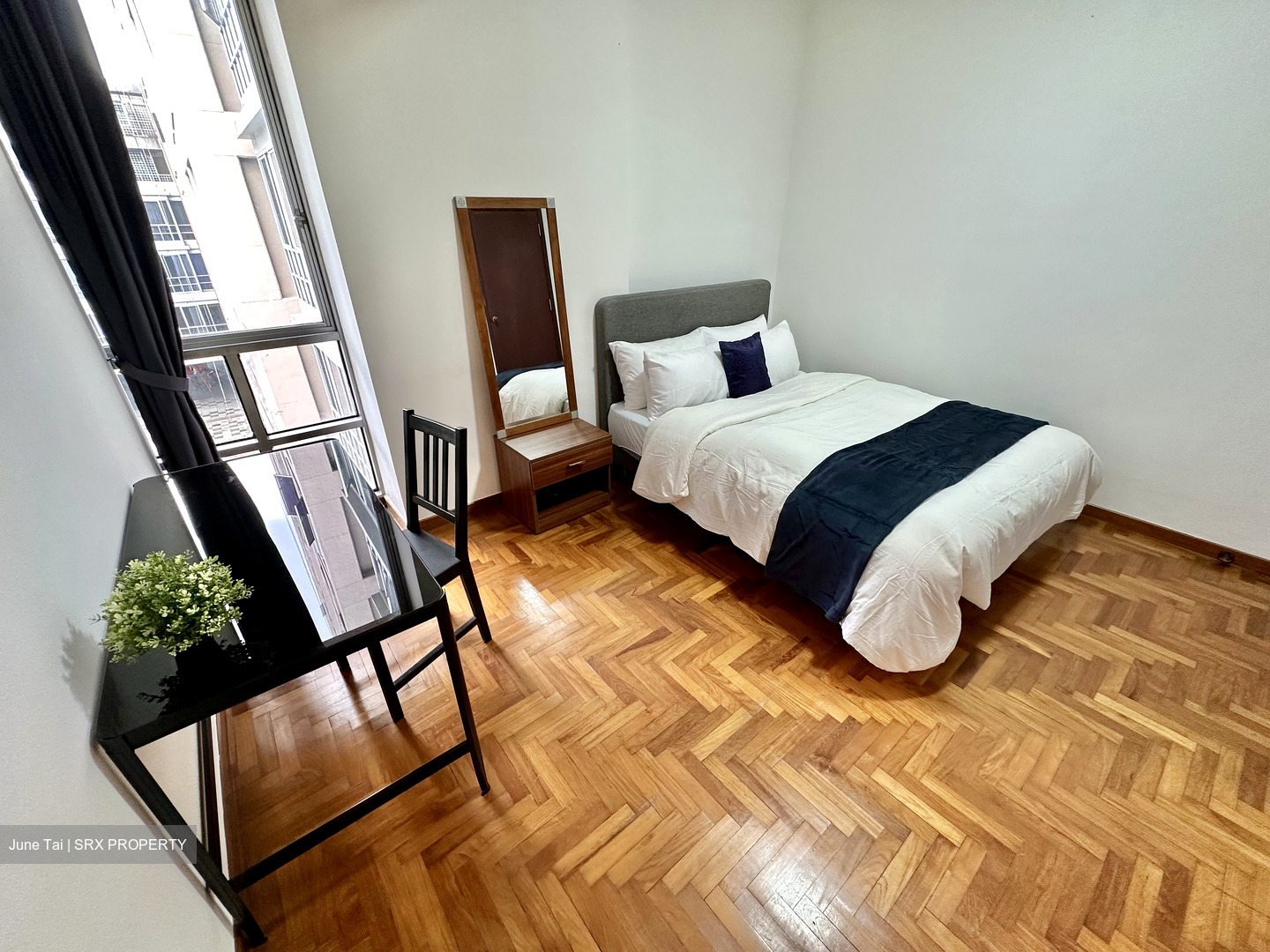 UE Square (D9), Apartment #568081011